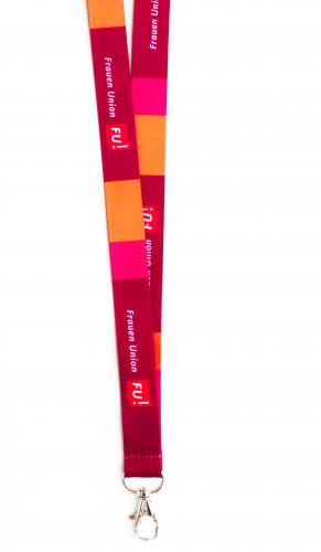 Umhängeband bunt bedruckt in den Farben Rot, Magenta, Orange und Aubergine. Aufdruck: FU! Frauen Union. Band mit Karabinerverschluss.